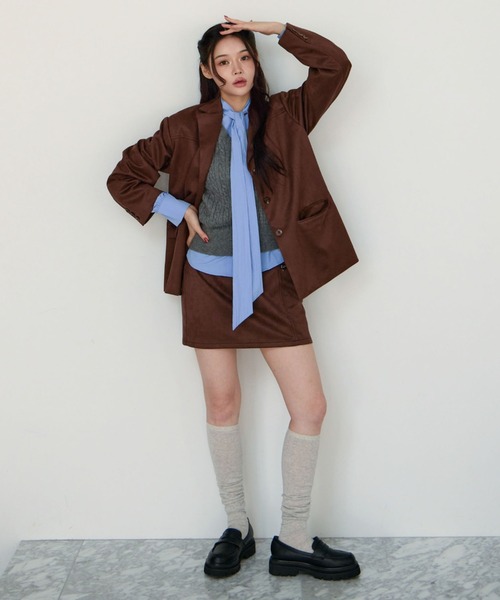 archives（アルシーヴ）の「【ＳＥＴＵＰ対応】スウェードテーラードジャケット（テーラードジャケット・レディース・キャメル/ブラウン・MEDIUM）」の19枚目の写真