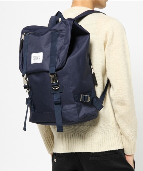 RiNc (リンク)の「【 PRODUCTY WARRANTY / プロダクティー 】 ダブル ベルト フラップ カジュアル リュック(バックパック/リュック・メンズ・ブラック×ホワイト/ネイビー/チャコールグレー×ブラック/ブラック/グレー/グレー系その他/ブラック系その他/ホワイト系その他/ブルー系その他/ブラック系その他2/レッド/オリーブ/サックスブルー/ブラック系その他3・FREE)」の11枚目の写真