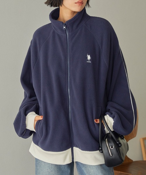 U.S. POLO ASSN.（ユーエスポロアッスン）の「U.S. POLO ASSN. /ユーエスポロアッスン 別注 ワンポイント刺繍 サイドラインフリーストラックジャケット（ジャージ・レディース・ベージュ/ネイビー/アイボリー/ブラック・M/L）」の4枚目の写真