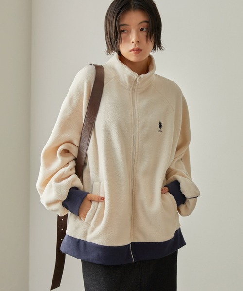 U.S. POLO ASSN.（ユーエスポロアッスン）の「U.S. POLO ASSN. /ユーエスポロアッスン 別注 ワンポイント刺繍 サイドラインフリーストラックジャケット（ジャージ・レディース・ベージュ/ネイビー/アイボリー/ブラック・M/L）」の7枚目の写真