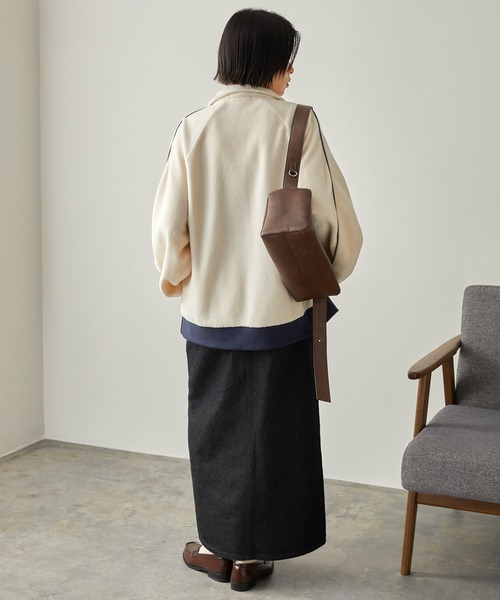 U.S. POLO ASSN.（ユーエスポロアッスン）の「U.S. POLO ASSN. /ユーエスポロアッスン 別注 ワンポイント刺繍 サイドラインフリーストラックジャケット（ジャージ・レディース・ベージュ/ネイビー/アイボリー/ブラック・M/L）」の15枚目の写真