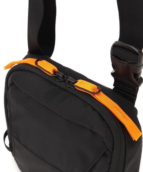 MYSTERY RANCH（ミステリーランチ）の「MYSTERY RANCH/ミステリーランチ　DISTRICT 2 ディストリクト2（ショルダーバッグ・メンズ・ブラック・F）」の9枚目の写真