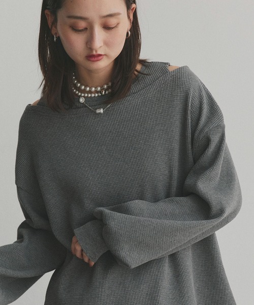 ad thie(アドティエ)の「フェイクレイヤードデザイン ワッフルプルオーバー(Tシャツ/カットソー・レディース・杢グレー/ブラック/ダークブラウン/オフホワイト/ボルドー/ライトグレー・FREE)」の4枚目の写真