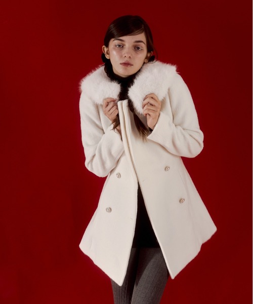 mieya mieya(ミーヤミーヤ)の「【mieya mieya】fur collar bijou coat /ファーカラービジューコート(チェスターコート・レディース・ホワイト/ピンク/ブラック・FREE)」の13枚目の写真