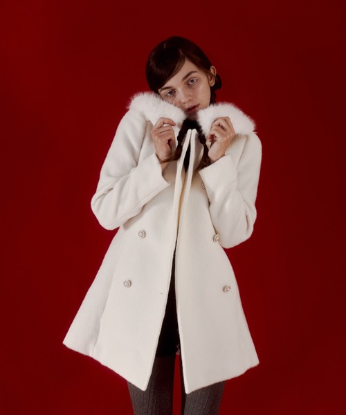 mieya mieya(ミーヤミーヤ)の「【mieya mieya】fur collar bijou coat /ファーカラービジューコート(チェスターコート・レディース・ホワイト/ピンク/ブラック・FREE)」の9枚目の写真