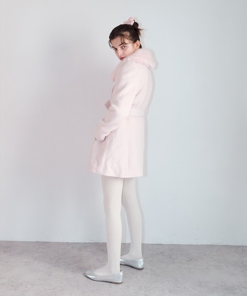 mieya mieya(ミーヤミーヤ)の「【mieya mieya】fur collar bijou coat /ファーカラービジューコート(チェスターコート・レディース・ホワイト/ピンク/ブラック・FREE)」の11枚目の写真