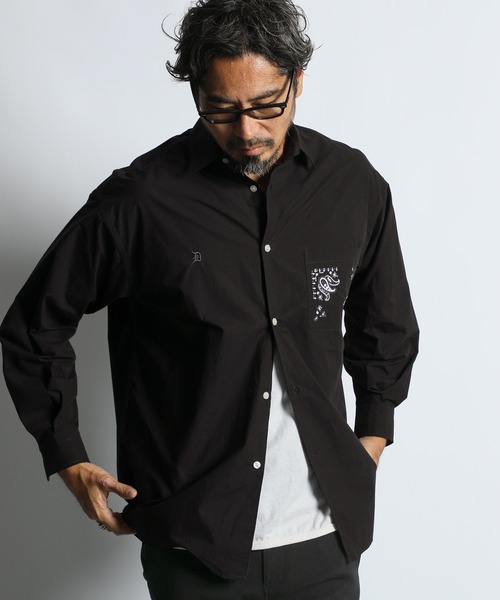 The DUFFER of ST.GEORGE(ザダファーオブセントジョージ)の「ELEPHANT BRAND×DUFFER EMBROIDERY SHIRT :エレファントブランド別注 バンダナ刺繍 シャツ(シャツ/ブラウス・メンズ・ホワイト/ブラック・X-LARGE/LARGE/MEDIUM/SMALL)」の1枚目の写真