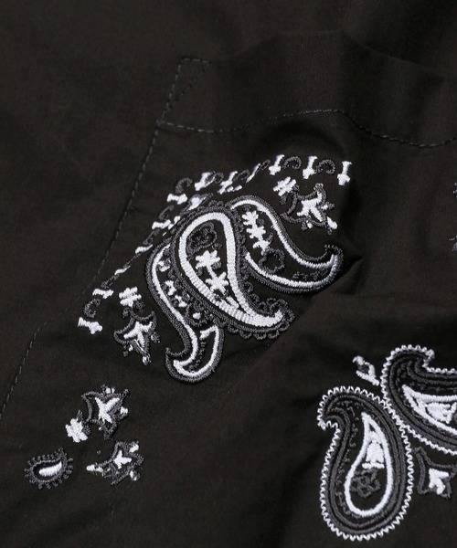 The DUFFER of ST.GEORGE(ザダファーオブセントジョージ)の「ELEPHANT BRAND×DUFFER EMBROIDERY SHIRT :エレファントブランド別注 バンダナ刺繍 シャツ(シャツ/ブラウス・メンズ・ホワイト/ブラック・X-LARGE/LARGE/MEDIUM/SMALL)」の14枚目の写真