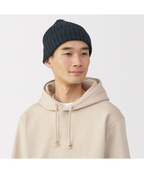 無印良品（ムジルシリョウヒン）の「おでこのチクチクを抑えたメリノウール混　ワッチ（ニットキャップ/ビーニー・レディース・チャコールグレー/グレー/カーキ/アイボリー/ブラック/ダークベージュ・55-59cm）」の20枚目の写真