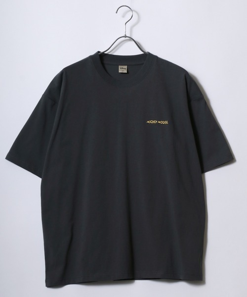 Disney(ディズニー)の「Disney(ディズニー)ミッキーマウス バックプリント&サガラ刺繍 ビッグシルエットTシャツ/ユニセックス(Tシャツ/カットソー・レディース・ブラック系その他2/ホワイト系その他3/ブラック系その他3/ホワイト系その他2/グレイッシュベージュ・LL/L/M)」の16枚目の写真