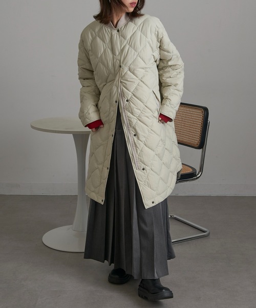 NANGA(ナンガ)の「【NANGA】RIB COLLAR QUILTED DOWN COAT W ND2442-1C603(ダウンジャケット/コート・レディース・ベージュ/ブラック/アイボリー・S/M/L)」の11枚目の写真