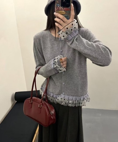 gossip!ロサンゼルス(ゴシップロサンゼルス)の「Y2K ドットチュール×チェックフリルレイヤード風カーディガン(ニット/セーター・レディース・グレー/オフホワイト・FREE)」の6枚目の写真