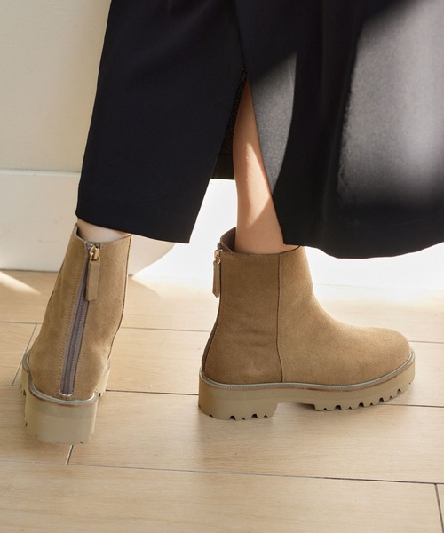 BARNYARDSTORM（バンヤードストーム）の「BARNYARDSTORM / 厚底バックZIPブーツ【Mazell】【一部店舗限定サイズ】（ブーツ・レディース・ベージュ/ブラック・35/36/37/38/39）」の4枚目の写真