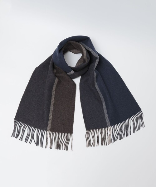 SHIPS（シップス）の「SHIPS: カシミヤ ダブルフェイス パネル マフラー（マフラー・メンズ・ブラック/ネイビー/ブラウン/ブルー・ONE SIZE）」の12枚目の写真