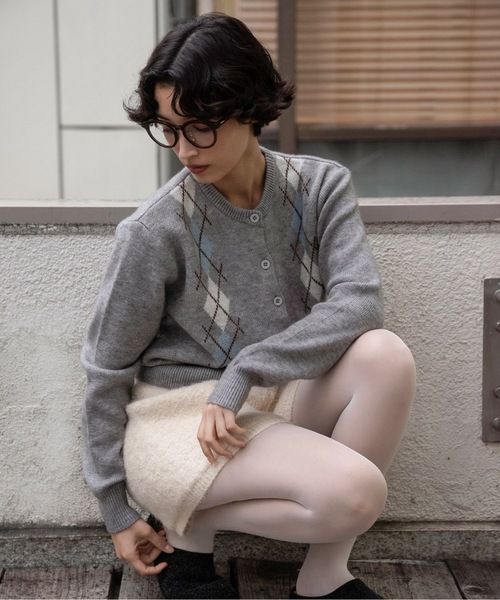 lawgy（ラウジー）の「argyle pattern simple cardigan / アーガイルパターンシンプルカーディガン（カーディガン/ボレロ・レディース・ブラウン/チャコール/グレー・FREE）」の9枚目の写真