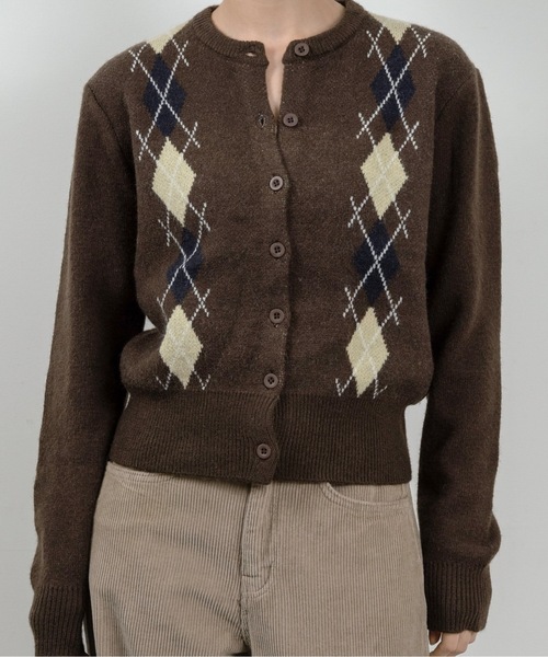 lawgy（ラウジー）の「argyle pattern simple cardigan / アーガイルパターンシンプルカーディガン（カーディガン/ボレロ・レディース・ブラウン/チャコール/グレー・FREE）」の12枚目の写真