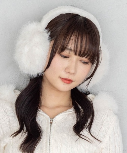 clear（クリア）の「イヤーマフラー[大人 フェミニン ガーリー]（イヤーマフ・レディース・グレイッシュベージュ/アイボリー・F）」の2枚目の写真