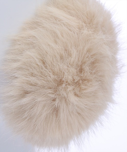 clear（クリア）の「イヤーマフラー[大人 フェミニン ガーリー]（イヤーマフ・レディース・グレイッシュベージュ/アイボリー・F）」の9枚目の写真