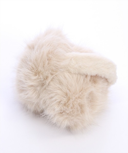 clear（クリア）の「イヤーマフラー[大人 フェミニン ガーリー]（イヤーマフ・レディース・グレイッシュベージュ/アイボリー・F）」の11枚目の写真