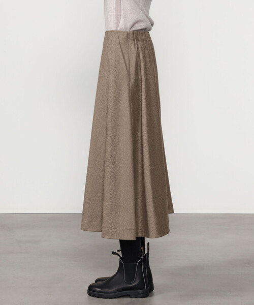 LE GLAZIK（ルグラジック）の「LE GLAZIK | ウール フレアスカート WOMEN（スカート・レディース・ベージュ/ダークネイビー/グレー・36）」の9枚目の写真