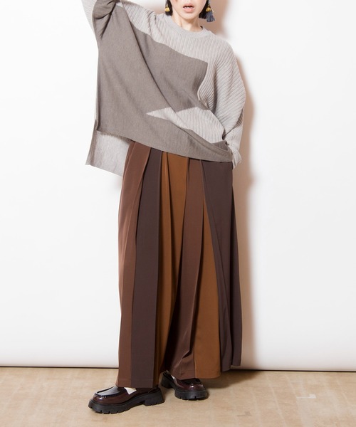 OSMOSIS(オズモーシス)の「トライカラータックパンツ(その他パンツ・レディース・ブラウン/グレー/ブラック・ONE SIZE)」の22枚目の写真