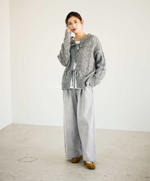 studio CLIP（スタディオクリップ）の「5ゲージダブルフロントブークレリボンニットカーディガン（ニット/セーター・レディース・ブルー/グレー/ブラウン・FREE）」の10枚目の写真