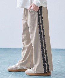 devirock（デビロック）の「【イージーウォッシュ】サイドラインレース ワイドパンツ（その他パンツ）」