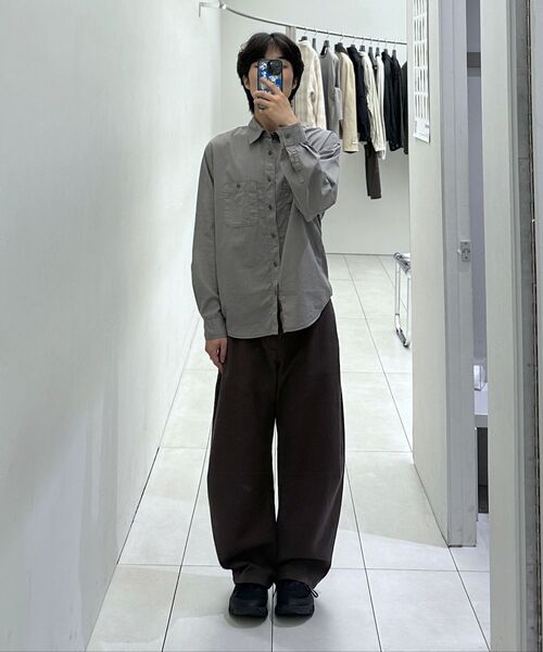 INSILENCE（インサイロンス）の「ガーメントダイ ワークシャツ オリーブ（シャツ/ブラウス・レディース・その他・SMALL/MEDIUM/LARGE）」の6枚目の写真