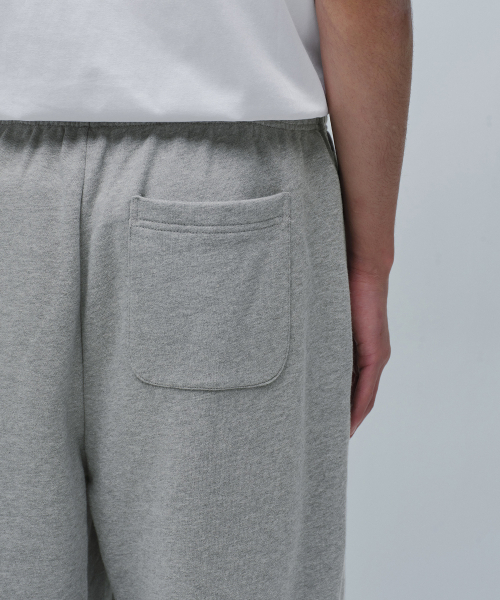 MUSINSA STANDARD（ムシンサスタンダード）の「ワイドスウェットパンツ[ミディアムグレー]（スウェットパンツ・メンズ・その他・SMALL/MEDIUM/LARGE/X-LARGE/XX-LARGE）」の7枚目の写真