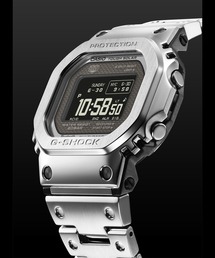 G-SHOCK（ジーショック）の「フルメタル / スマートフォンリンク&電波ソーラー / GMW-BZ5000D-1JF（デジタル腕時計）」