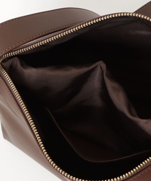 THEATRE PRODUCTS（シアタープロダクツ）の「レザレットポーチ付きショルダーバッグL（ショルダーバッグ・レディース・ブラウン/ブラック・FREE）」の5枚目の写真