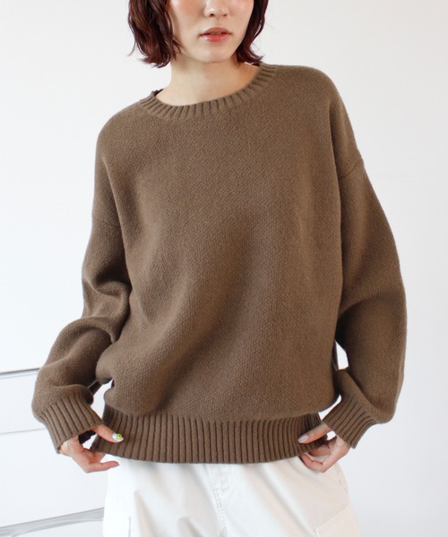 ABYS(アビス)の「バックロゴニットトップス(ニット/セーター・レディース・ネイビー/ブラウン/グレー・FREE)」の4枚目の写真