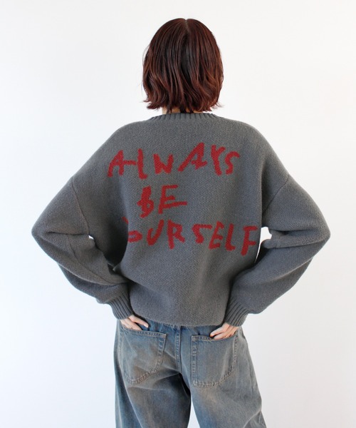 ABYS(アビス)の「バックロゴニットトップス(ニット/セーター・レディース・ネイビー/ブラウン/グレー・FREE)」の16枚目の写真