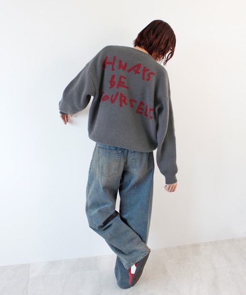 ABYS(アビス)の「バックロゴニットトップス(ニット/セーター・レディース・ネイビー/ブラウン/グレー・FREE)」の19枚目の写真