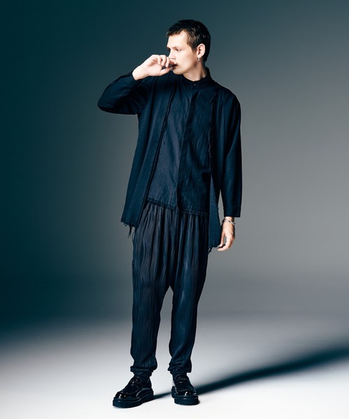glamb(グラム)の「Layered Cardigan Shirt / レイヤードカーディガンシャツ(シャツ/ブラウス・メンズ・ブラック/グレー・S/M/L)」の8枚目の写真