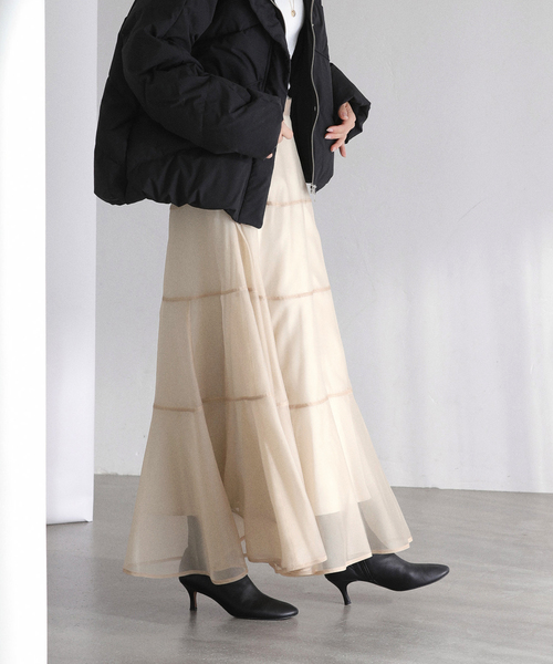 La TOTALITE（ラトータリテ）の「【洗える】パイピングシアーフレアスカート（スカート・レディース・ブラック/ベージュ・36/38）」の2枚目の写真
