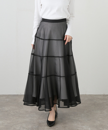 La TOTALITE（ラトータリテ）の「【洗える】パイピングシアーフレアスカート（スカート）」