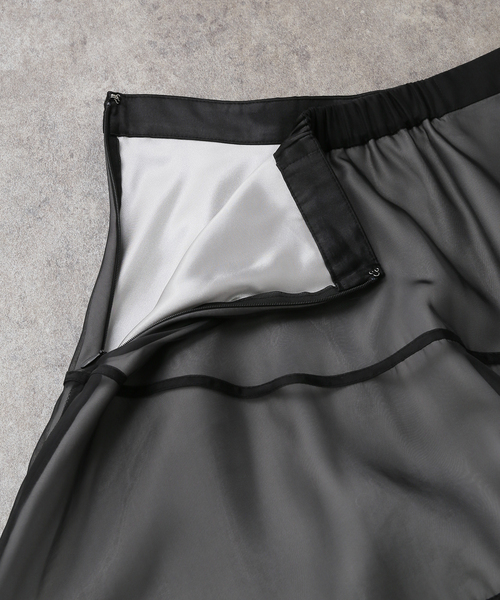 La TOTALITE（ラトータリテ）の「【洗える】パイピングシアーフレアスカート（スカート・レディース・ブラック/ベージュ・36/38）」の14枚目の写真