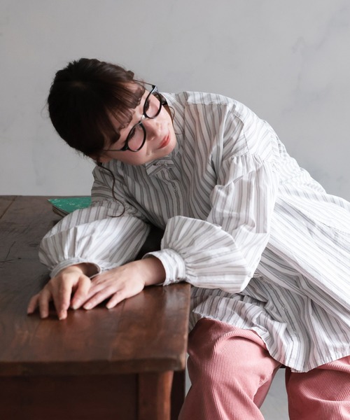 soulberry（ソウルベリー）の「ベストに合わせる、やさしいストライプのブラウス（シャツ/ブラウス・レディース・オフホワイト・5L/4L/3L/LL/L/M）」の17枚目の写真