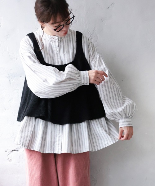 soulberry（ソウルベリー）の「ベストに合わせる、やさしいストライプのブラウス（シャツ/ブラウス・レディース・オフホワイト・5L/4L/3L/LL/L/M）」の5枚目の写真