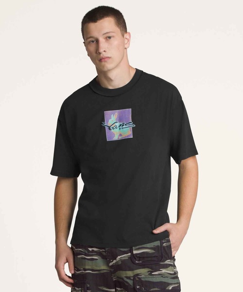 VANS(バンズ)の「PREMIUM DOWN THE RABBIT HOLE Tシャツ / LX Down The Rabbit Hole SS Tee VN000MF8E061(Tシャツ/カットソー・メンズ・ブラック・LARGE/MEDIUM/SMALL/X-SMALL/X-LARGE)」の1枚目の写真