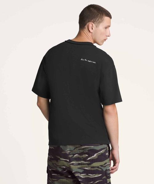 VANS(バンズ)の「PREMIUM DOWN THE RABBIT HOLE Tシャツ / LX Down The Rabbit Hole SS Tee VN000MF8E061(Tシャツ/カットソー・メンズ・ブラック・LARGE/MEDIUM/SMALL/X-SMALL/X-LARGE)」の3枚目の写真