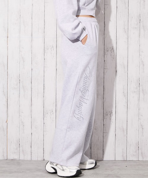 GORGE（ゴージ）の「《ロゴストーン×裏起毛》ストレートスウェットパンツ 秋冬◎（スウェットパンツ・レディース・オートミール/グレー/ブラック・F）」の5枚目の写真