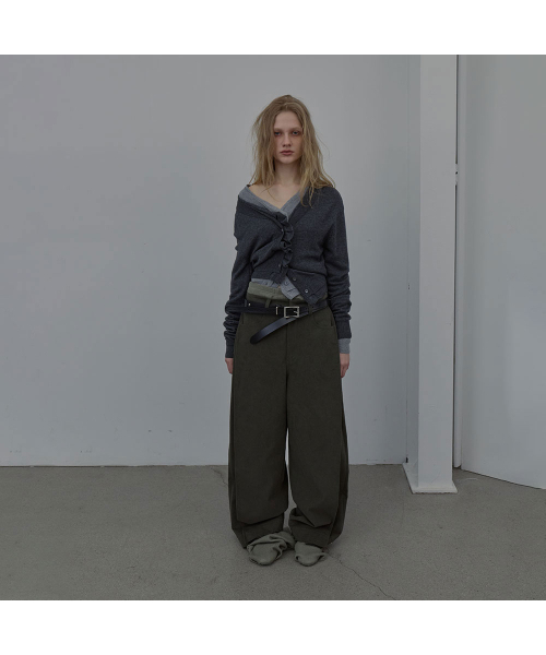 LCDC TM(エルシーディーシーティーエム)の「DOUBLE-LAYER WAVY CARDIGAN (CHARCOAL)(カーディガン/ボレロ・レディース・その他・OS)」の1枚目の写真