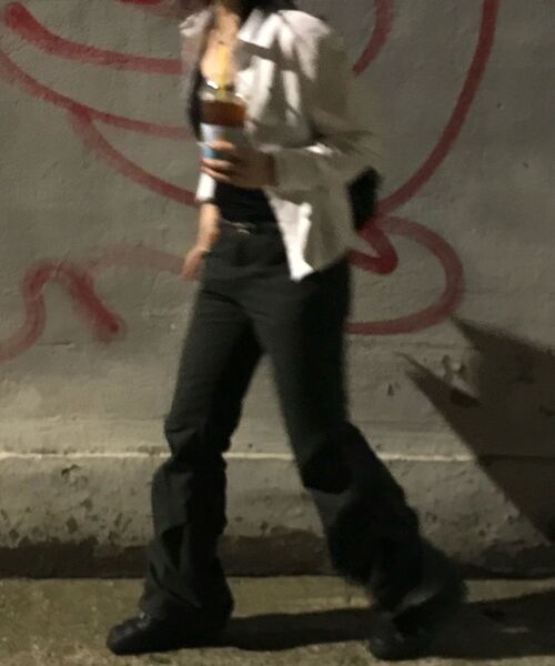 DECET WOMEN(デケット ウーマン)の「Flared Shirring Pants DCWPT017CHARCOAL(その他パンツ・レディース・その他・X-SMALL/SMALL/MEDIUM/LARGE)」の8枚目の写真