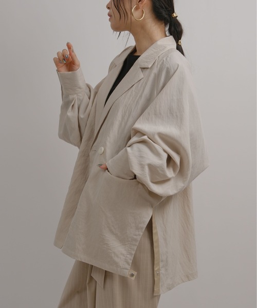 palm RICHE(ポームリシュ)の「ワッシャーオーバージャケット(ノーカラージャケット・レディース・ライトグリーン/ブラック/グレイッシュベージュ・M)」の18枚目の写真