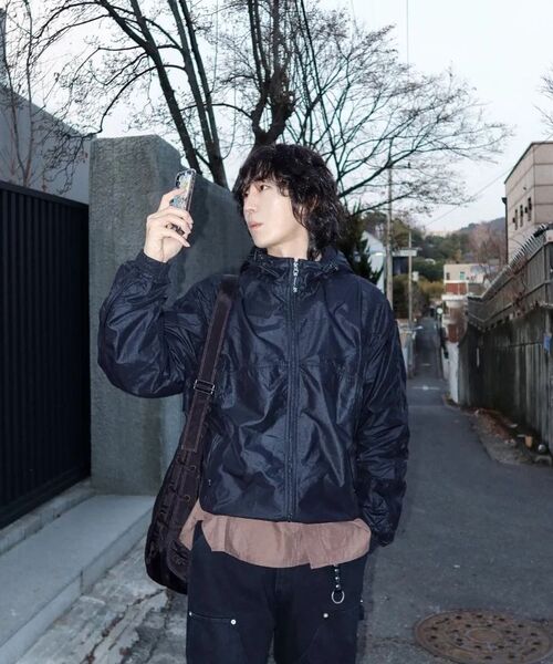 SECONDMONO（セカンドモノローグ）の「Flap Sheer Windbreaker [GRAY]_SEJK010GRAY（ナイロンジャケット・レディース・その他・SMALL/MEDIUM/LARGE）」の10枚目の写真
