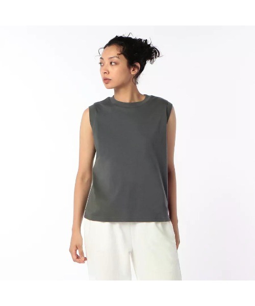 GOAT(ゴート)の「GOAT / COMPACT NO SLEEVE TEE(Tシャツ/カットソー・レディース・ダークグレー/ダークネイビー/ライトイエロー/ブラック/オリーブ/アイボリー・S/M)」の16枚目の写真