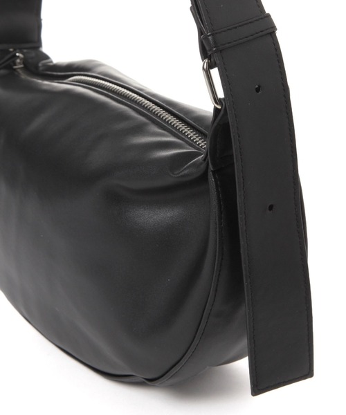 LAKOLE(ラコレ)の「ソフトラウンド2WAYショルダーバッグ / 632390(ショルダーバッグ・レディース・ブラウン/ブラック/オフホワイト・FREE)」の12枚目の写真