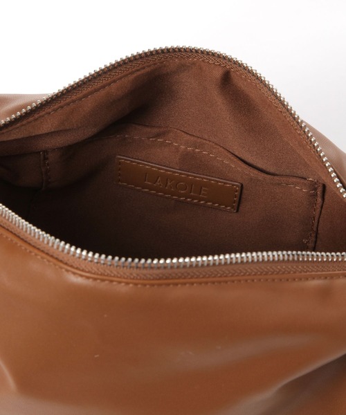 LAKOLE(ラコレ)の「ソフトラウンド2WAYショルダーバッグ / 632390(ショルダーバッグ・レディース・ブラウン/ブラック/オフホワイト・FREE)」の20枚目の写真